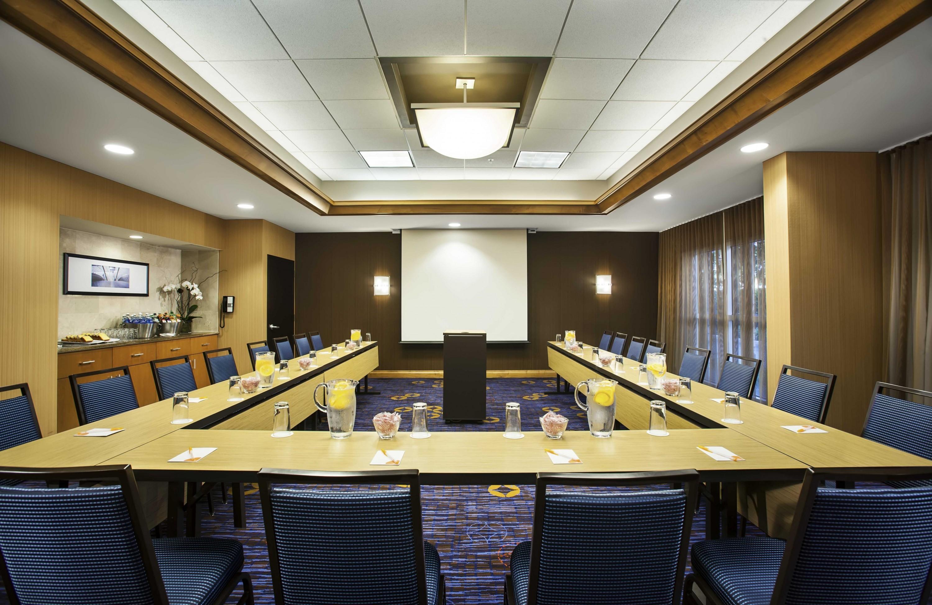 Courtyard By Marriott Miami Aventura Mall Extérieur photo