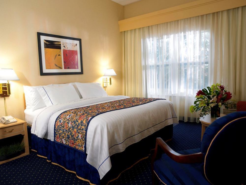 Courtyard By Marriott Miami Aventura Mall Chambre photo